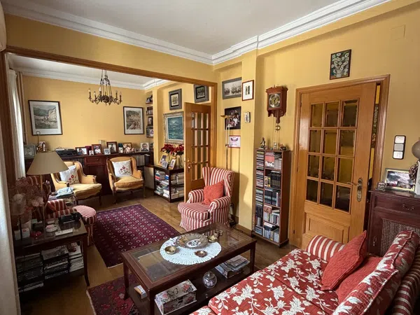 Piso en calle Virgen del Sagrario, 21