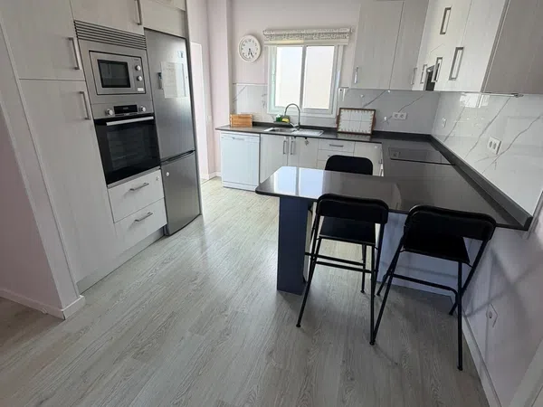 Piso en Plaza Eugenio IV, 5, Schamann - Rehoyas - Foto 4