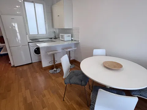 Piso en calle de Francisco Silvela, 15