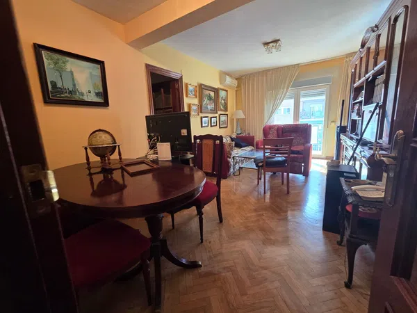 Piso en calle del Camino de los Vinateros, 169