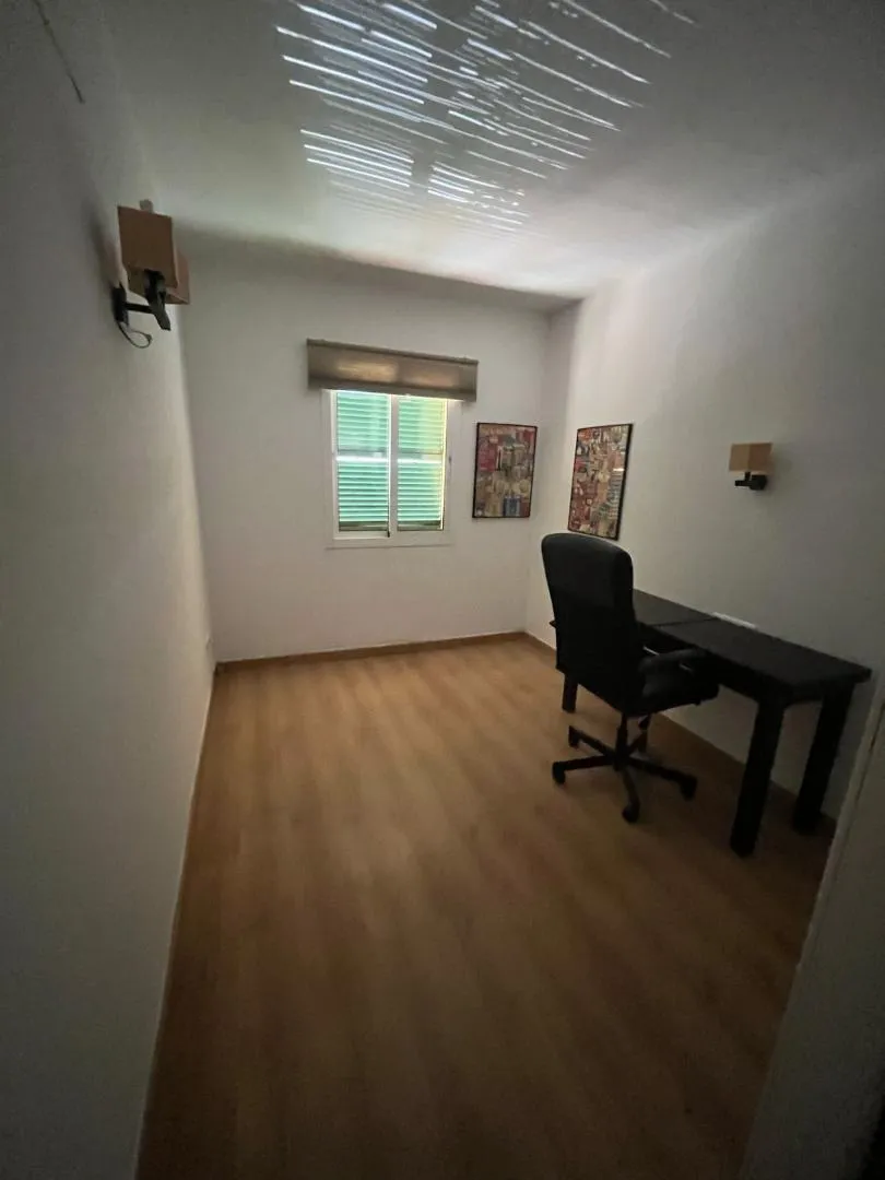 Casa adosada en  Calle Álamo del Higuerón 12 - Foto 12