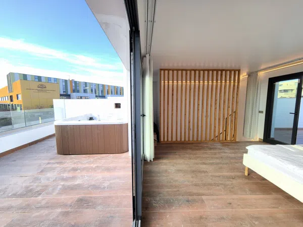 Chalet adosado en Ronda 8 de Març - Foto 25