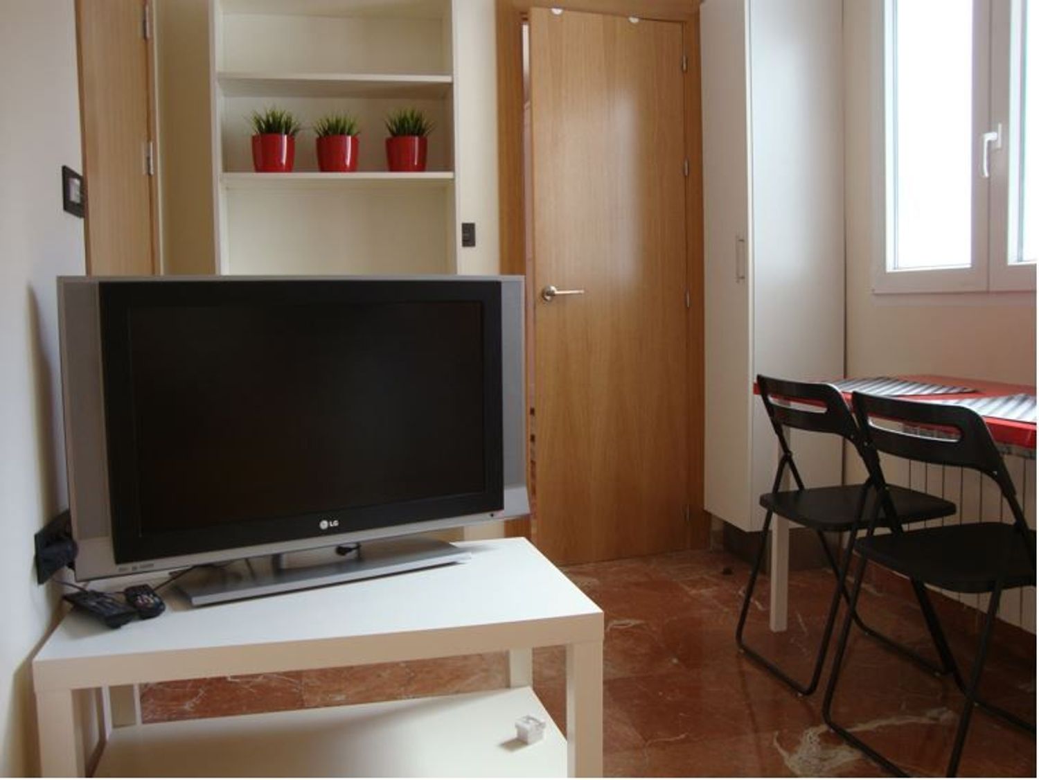 Estudio en calle Sos del Rey Católico, 14 - Foto 5