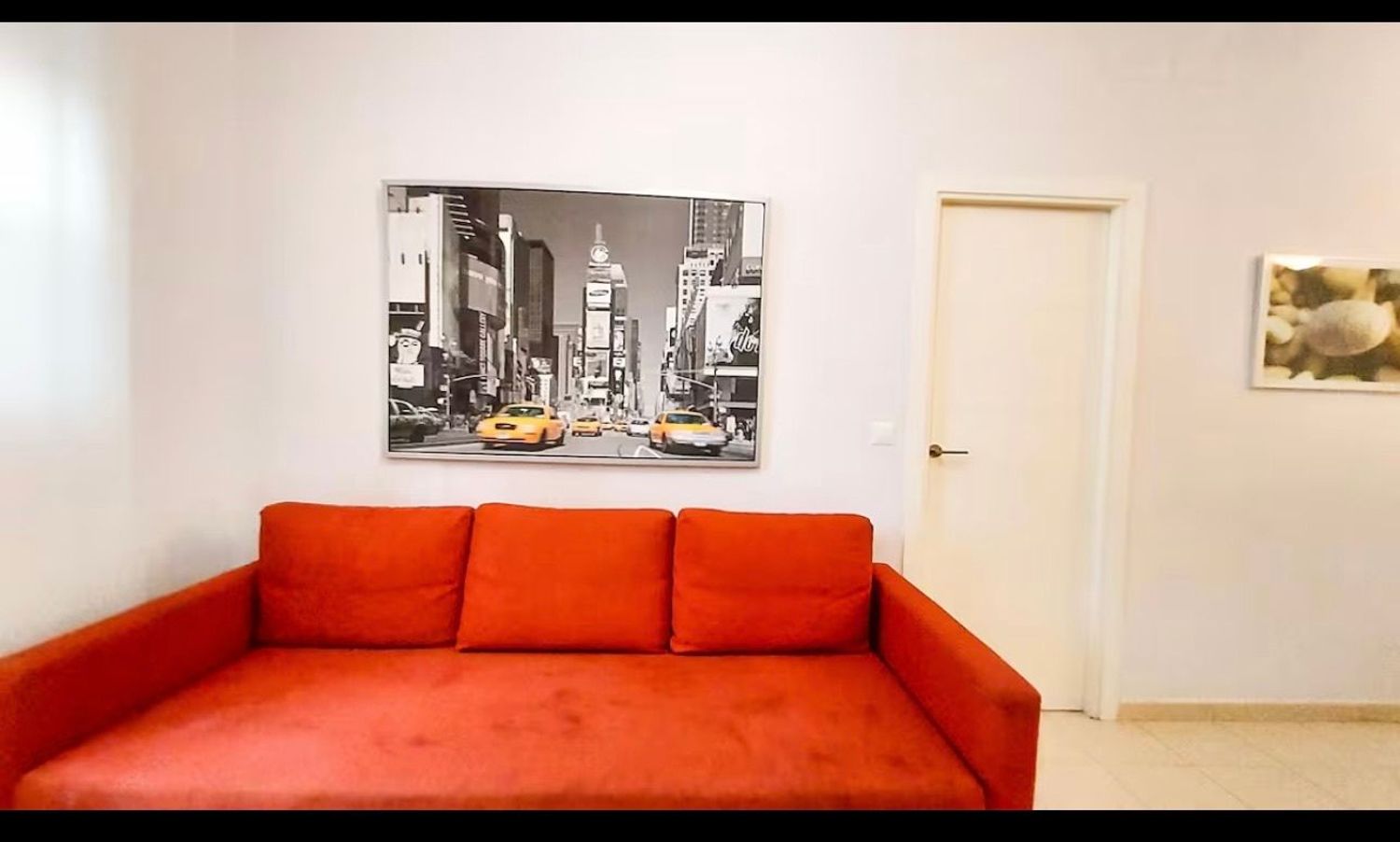 Piso en calle Teodosio, 5 - Foto 2