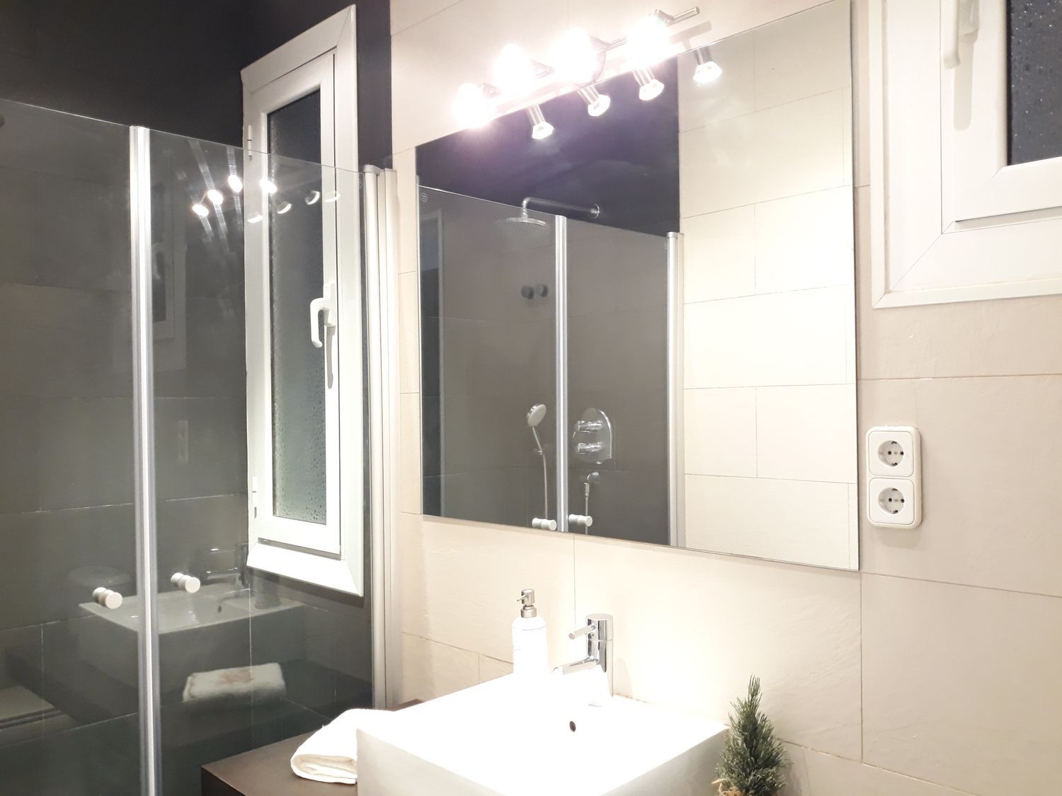 Piso en calle de València, 73 - Foto 7