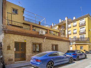 Casa adosada en  Calle Luchana 5 - Foto 2