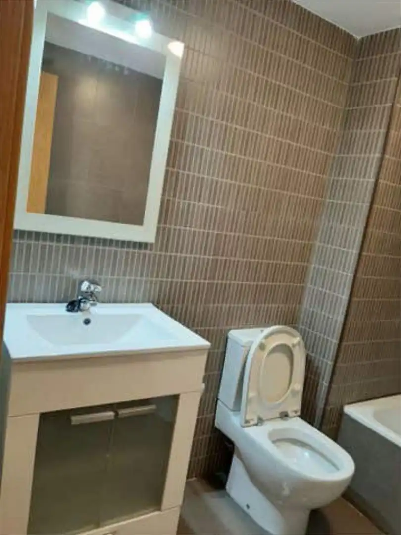 Piso en Martinez de la Rosa - Foto 6