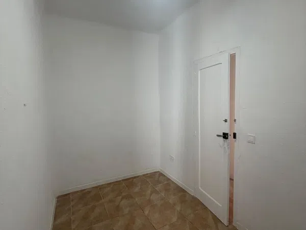 Piso en avenida Benito Perez Galdos, 19 - Foto 14