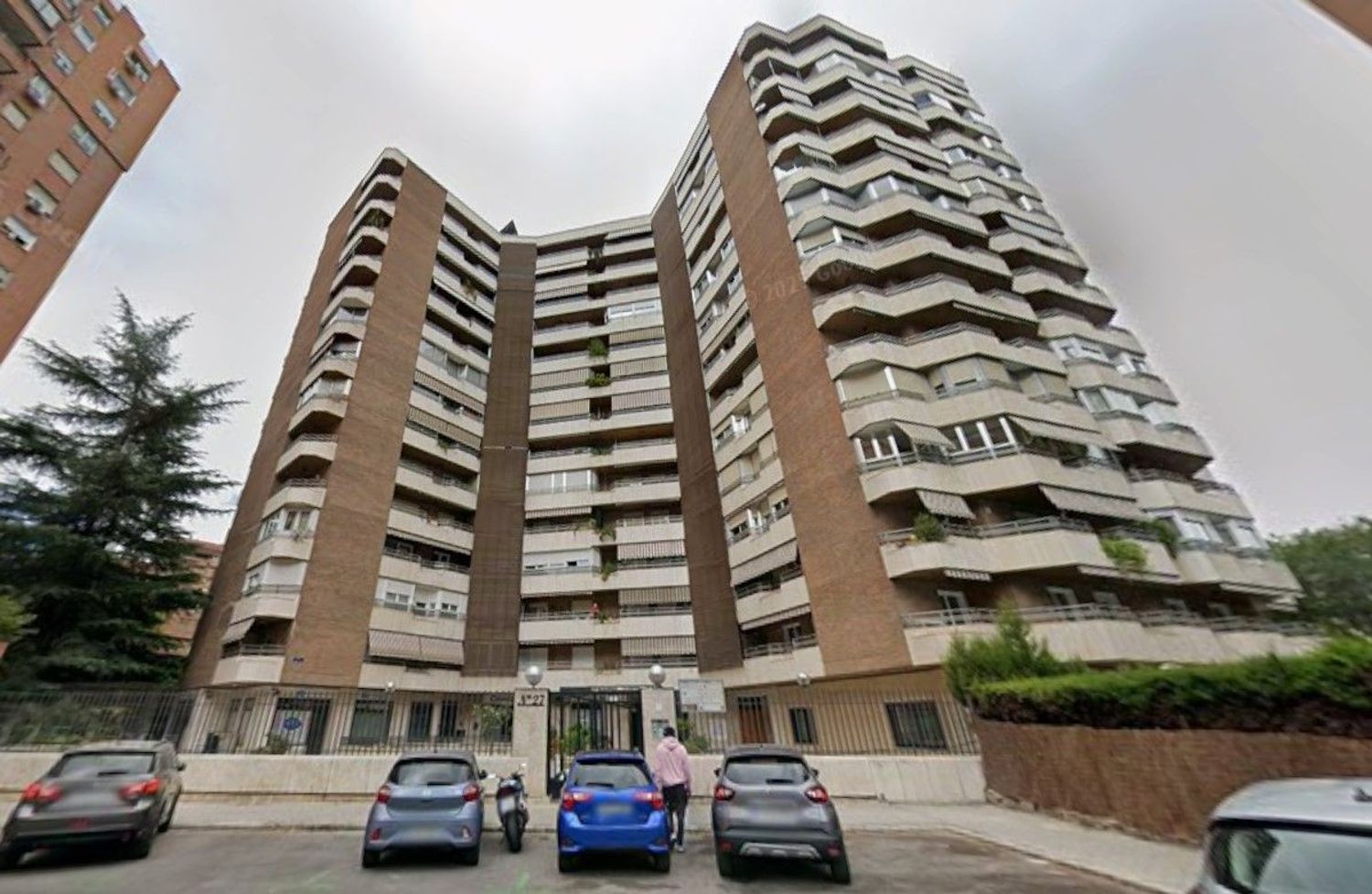 Piso en calle de Pedro Rico, 27