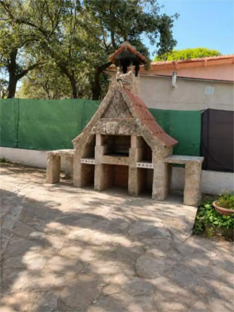 Casa adosada en Urbanización pinar de navares - Foto 8