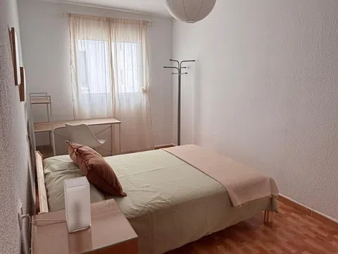 Piso en calle Rodolfo Gil, 4 - Foto 2