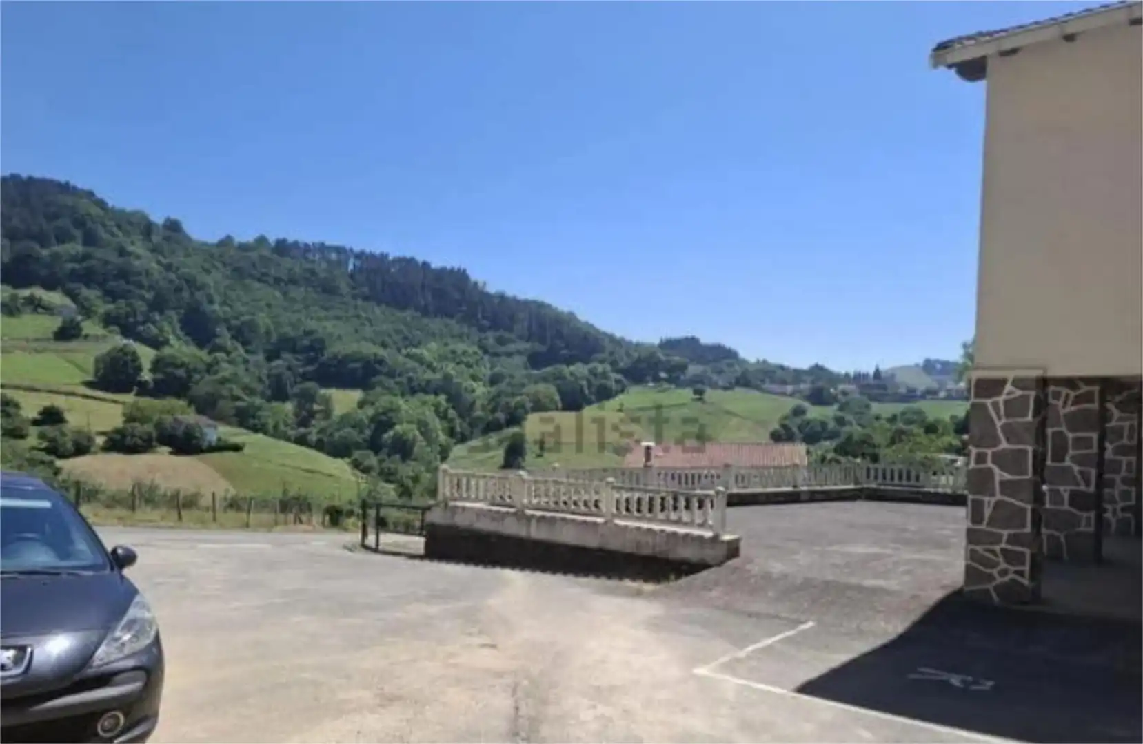 Chalet en Altzo - Espacio y tradición vasca - Foto 4