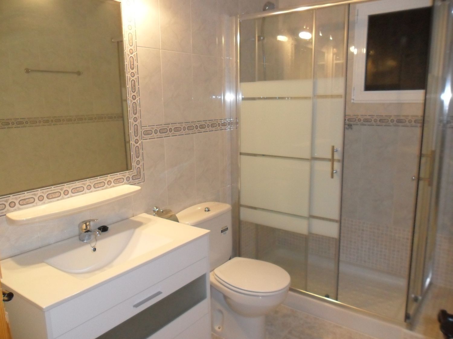 Chalet adosado en Urbanizacion Horizonte Cl 3, 3001, Horizonte - La Campana - Foto 9