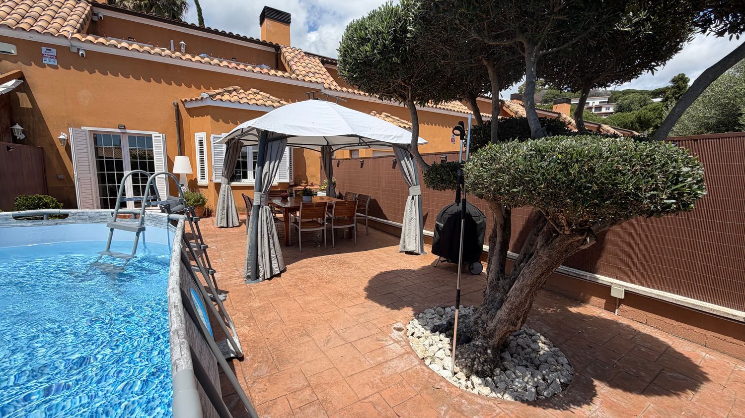 Chalet adosado en Calle de l'Espígol, 1 - Foto 2