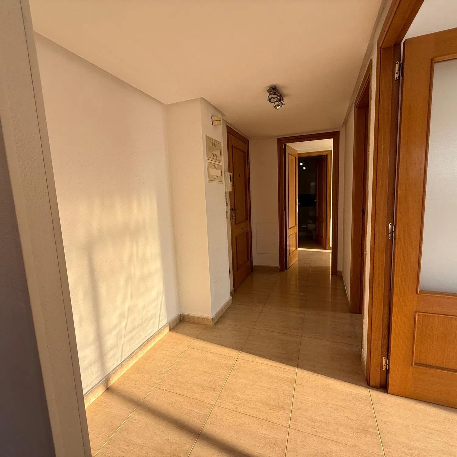 Piso en avenida Don Juan de Borbon, 96 - Foto 3