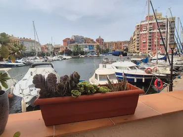 Apartamento en  Calle Ronda del Port 6B - Foto 1