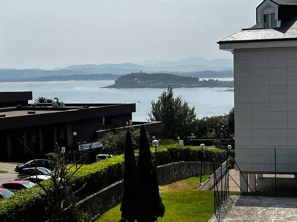 Piso en calle Valdenoja, 18