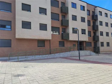 Piso en Villas de Arlanzon - Foto 3