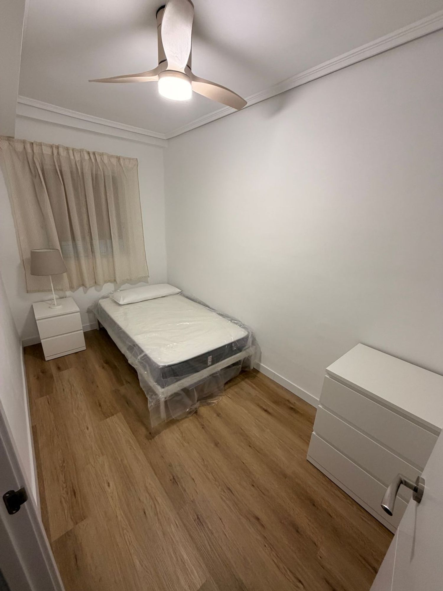 Piso en Calle de l'Orient, 23, Mont-Olivet - Foto 4