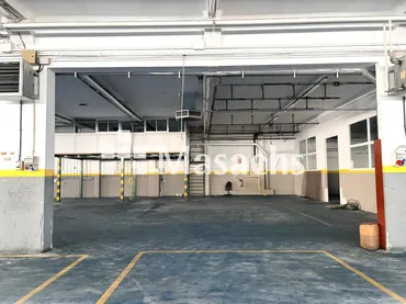 Nave Industrial en Sabadell - Foto 1