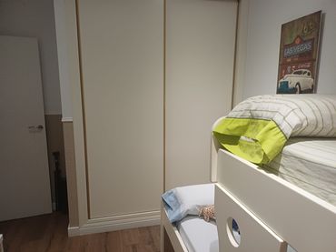 Chalet en  Avenida Juan Carlos I 3A - Foto 8