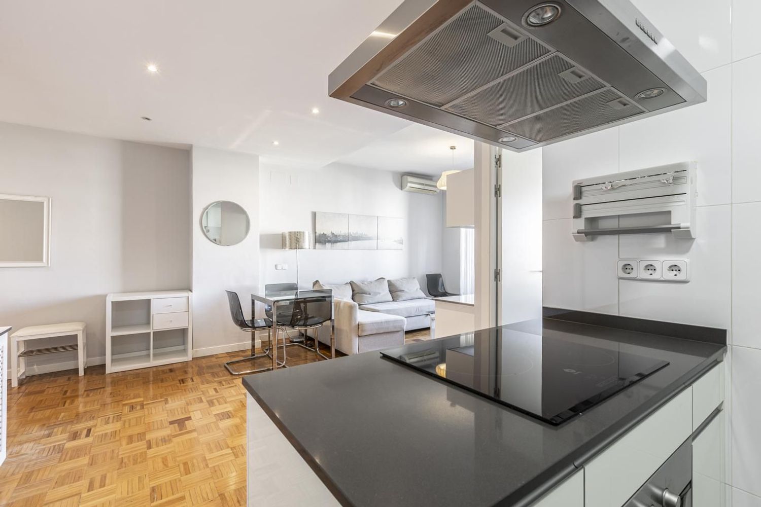 Piso en calle de Clara del Rey, 8 - Foto 4