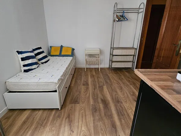 Estudio en calle de Palermo, 22 - Foto 4