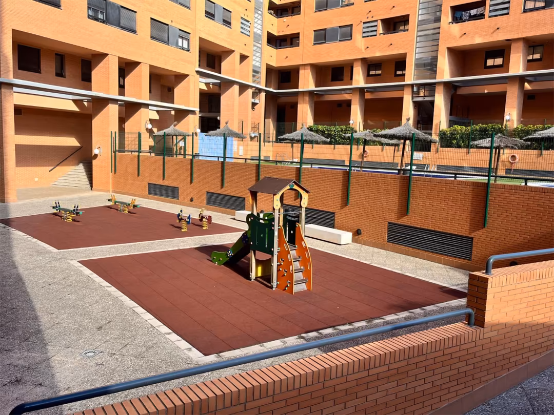 Piso en  Plaza del Alcalde Agatángelo Soler 4 - Foto 4