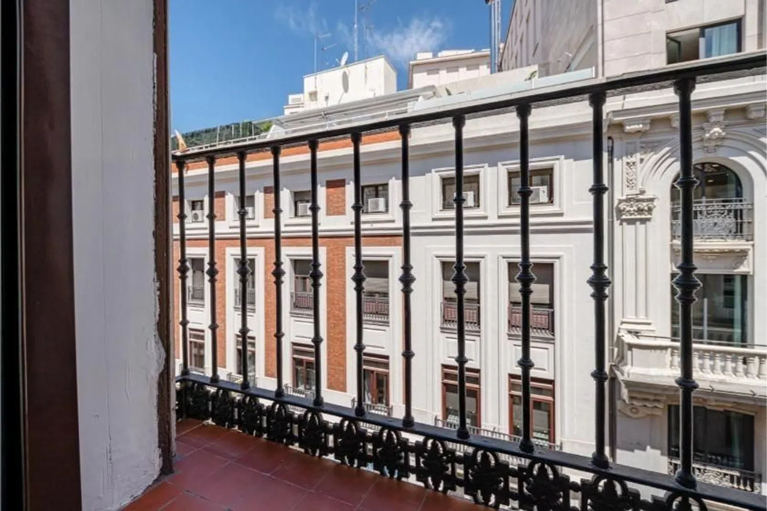 Piso en Cra de S. Jeronimo, 12 - Foto 2