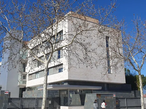 Dúplex en avenida de la Industria, 29 C