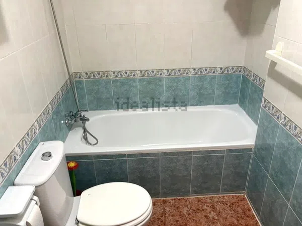 Piso en Calle Lagunas de Ruidera, 648, Zona Lago - Los Almendros - Foto 16