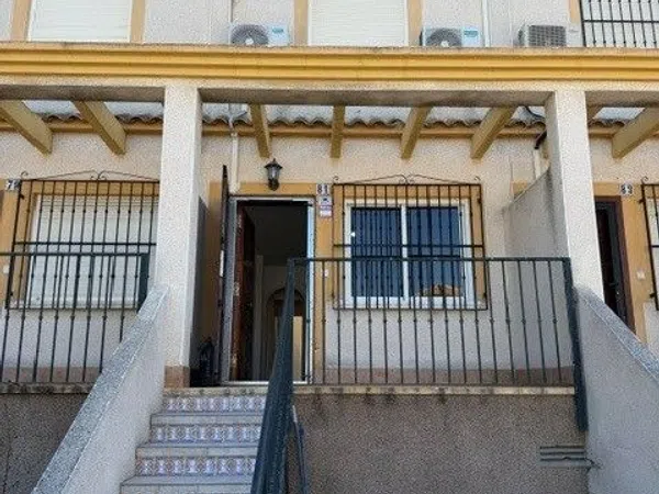 Chalet adosado en Calle Manuel de Falla, 81 - Foto 1