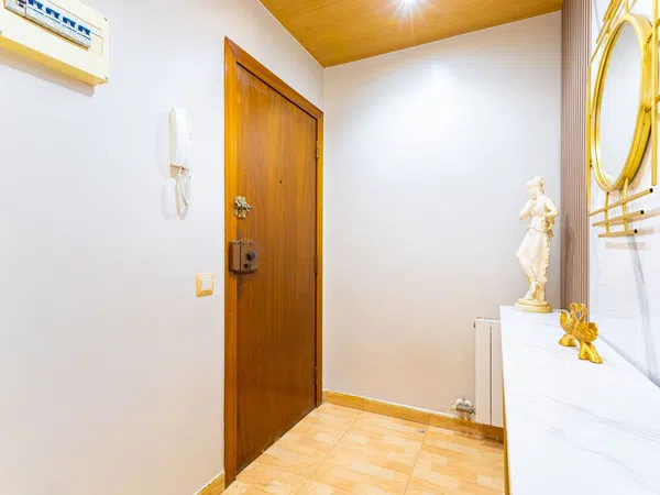 Piso en La Gavarra - Foto 4