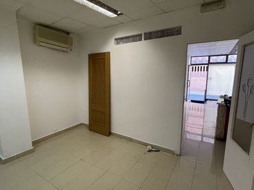 Local comercial en  Calle Comandante Seva 11 - Foto 6
