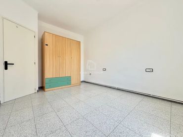 Casa adosada en  Carrer d'Arnald de Corcó 4 - Foto 12