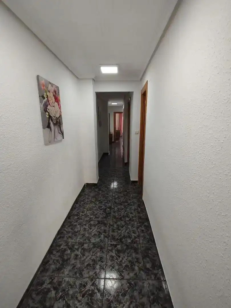 Piso en  Carrer de Salvador Giner 22 - Foto 3