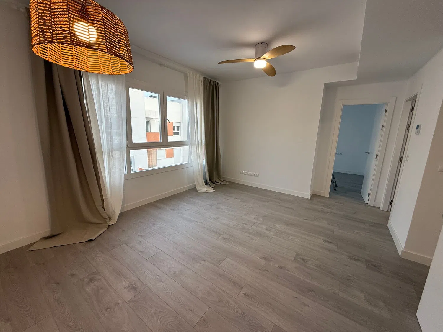 Piso en calle Doctor Miguel Díaz Recio, 6 - Foto 1