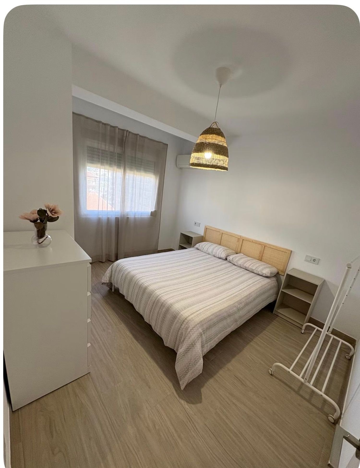 Piso en Avenida Matías Sáenz de Tejada, 1, Zona Puerto Deportivo, Zona Puerto Deportivo - Foto 3