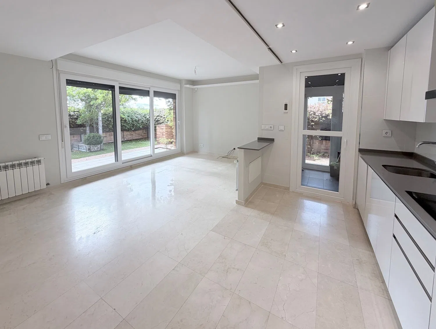 Piso en calle las Bodas de Fígaro, 8 - Foto 2