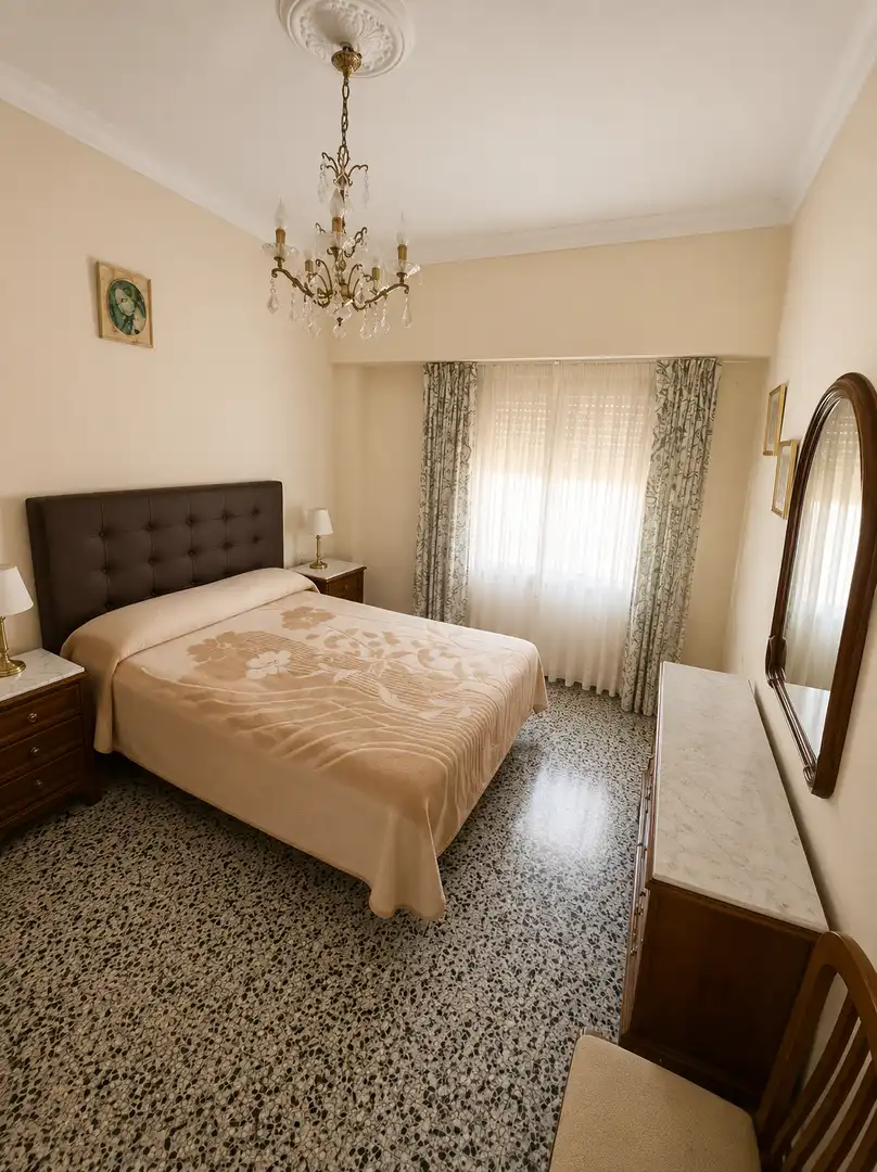 Piso en  Carrer del Duc de Gaeta 38 - Foto 3