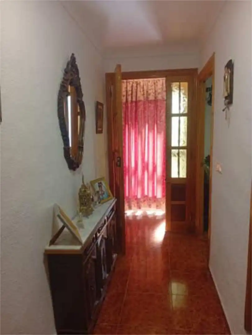 Chalet en Castillo de Locubín - Foto 2
