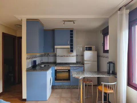 Piso en calle Poetas Gamoneda, 8