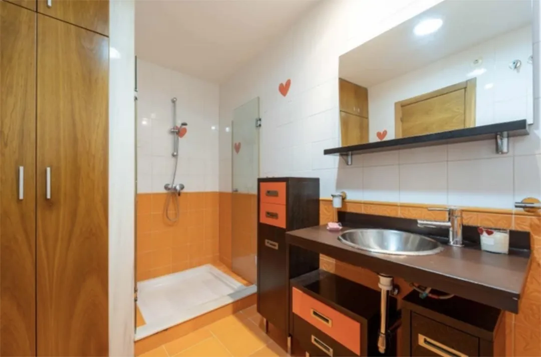 Piso en  Calle Hermanos Cortés 9 - Foto 14