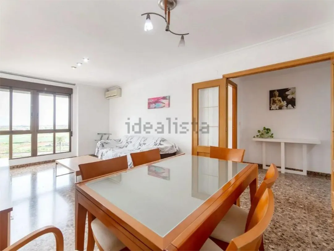 Piso en  Carrer de Carmen Estellés 10 - Foto 5