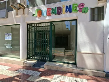 Local comercial en  Avinguda Ancha de Castelar 550 - Foto 2