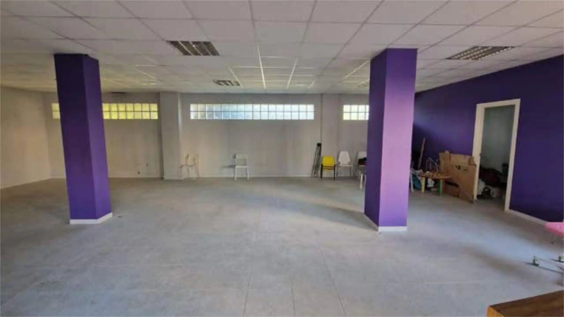 Local comercial en Nueva Andalucía - Foto 4