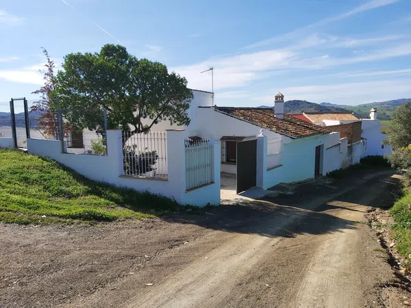 Casa o chalet independiente en Calle Charcon s/n - Foto 1