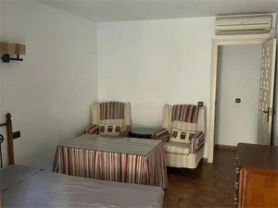 Piso en  Avenida Arias de Velasco 27 - Foto 12