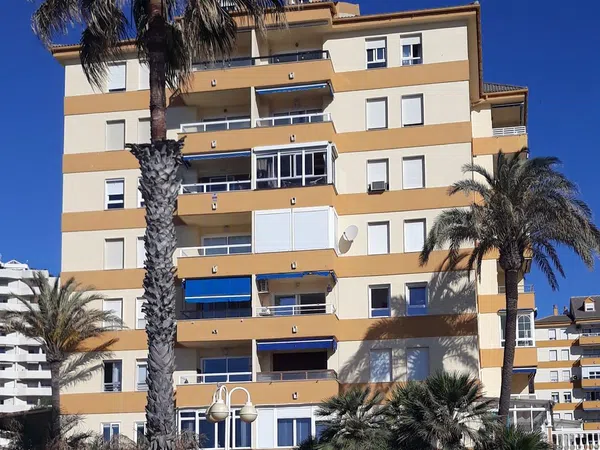 Piso en avenida Antonio Machado, 108 , urbanización Benalplaya - Foto 1