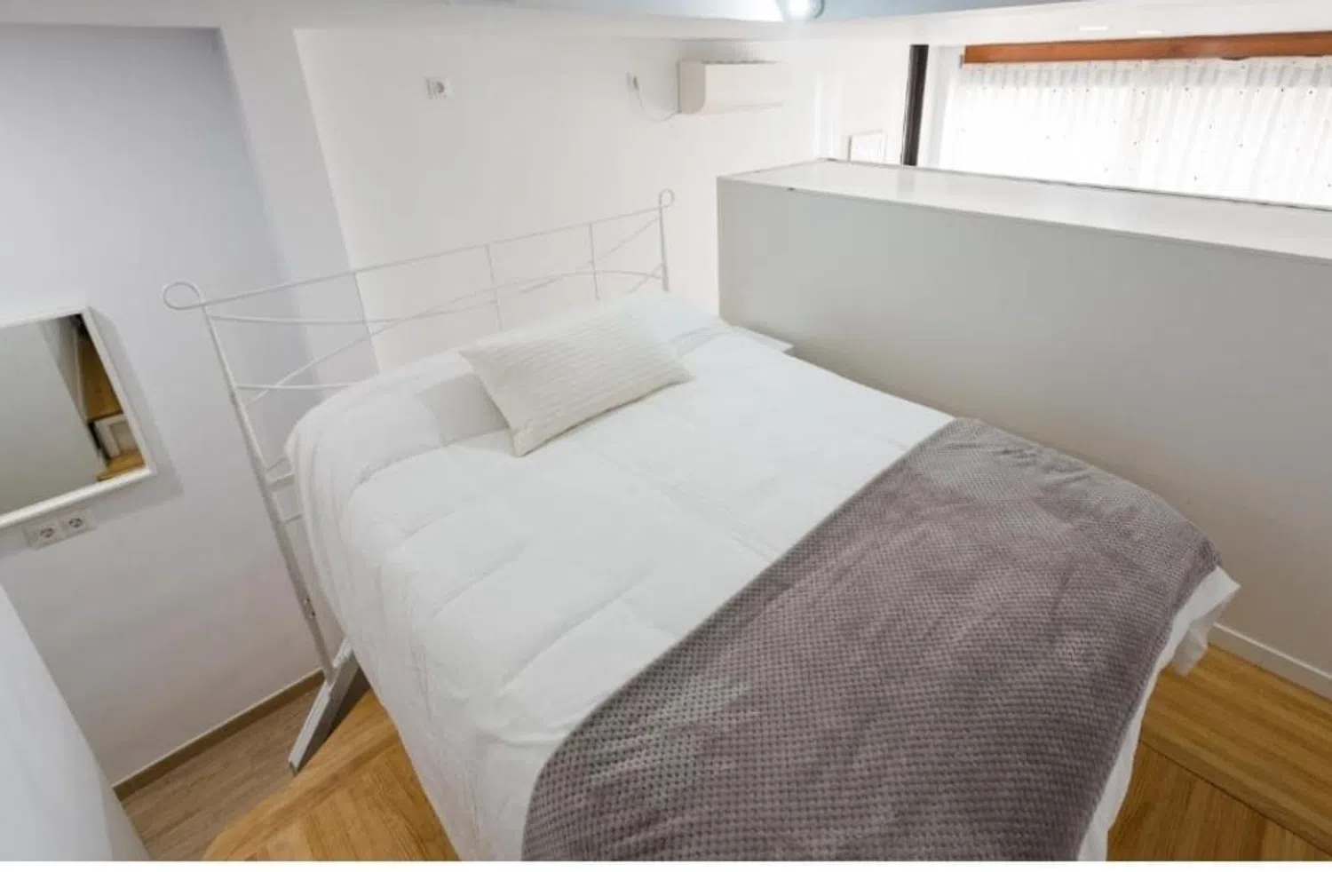 Dúplex en calle Martín Villa, 2 - Foto 3